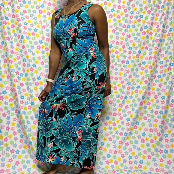 monstera leaf and birds of paradise dress. Vintage made in Hawaii. Size 12. - Picture 2 of 5